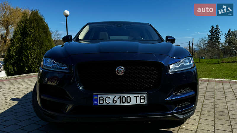 Внедорожник / Кроссовер Jaguar F-Pace 2017 в Львове