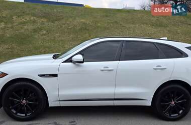 Внедорожник / Кроссовер Jaguar F-Pace 2017 в 