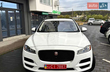 Позашляховик / Кросовер Jaguar F-Pace 2017 в 