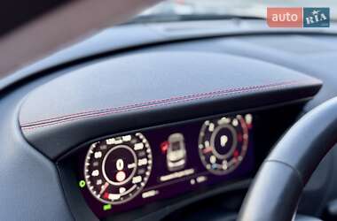 Позашляховик / Кросовер Jaguar F-Pace 2019 в 