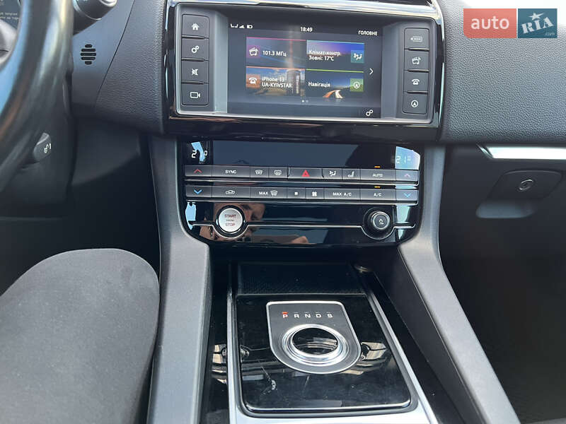 Позашляховик / Кросовер Jaguar F-Pace 2016 в Івано-Франківську