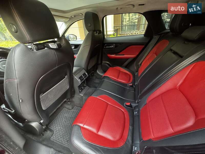 Внедорожник / Кроссовер Jaguar F-Pace 2018 в Киеве