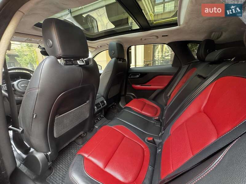 Внедорожник / Кроссовер Jaguar F-Pace 2018 в Киеве
