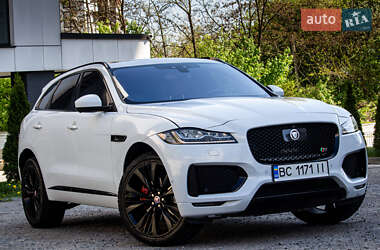 Позашляховик / Кросовер Jaguar F-Pace 2017 в 