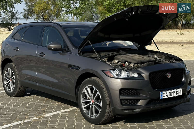 Внедорожник / Кроссовер Jaguar F-Pace 2016 в Черкассах