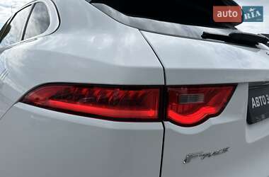 Внедорожник / Кроссовер Jaguar F-Pace 2020 в 