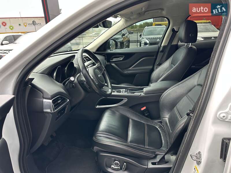 Внедорожник / Кроссовер Jaguar F-Pace 2020 в Киеве