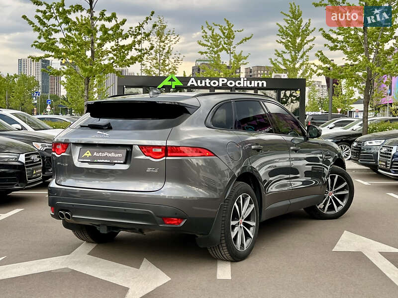 Позашляховик / Кросовер Jaguar F-Pace 2017 в Києві