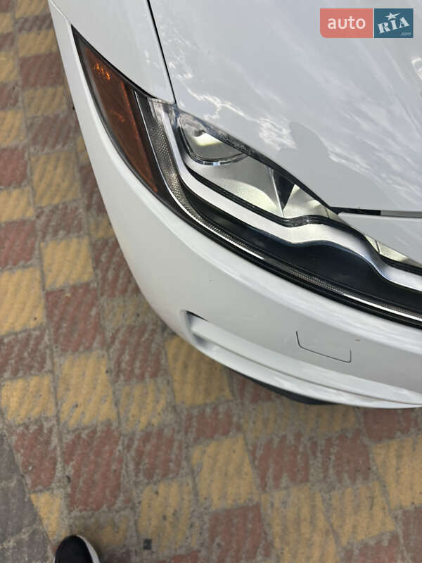 Внедорожник / Кроссовер Jaguar F-Pace 2016 в Стрые фото 8 Внедорожник / Кроссовер Jaguar F-Pace 2016 в Стрые