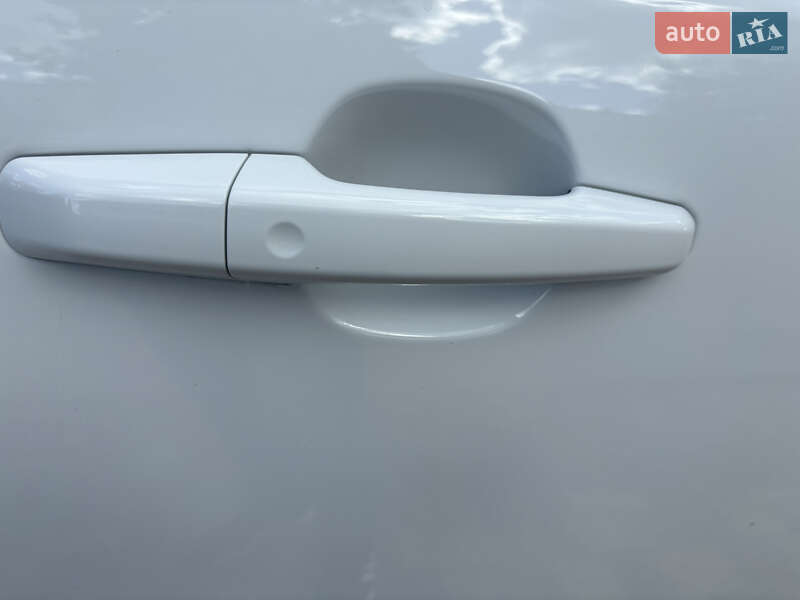 Внедорожник / Кроссовер Jaguar F-Pace 2016 в Стрые фото 11 Внедорожник / Кроссовер Jaguar F-Pace 2016 в Стрые