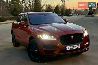 Позашляховик / Кросовер Jaguar F-Pace 2017 в 