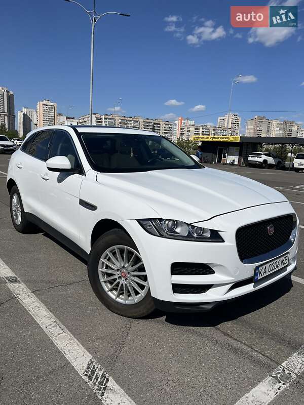 Внедорожник / Кроссовер Jaguar F-Pace 2017 в 
