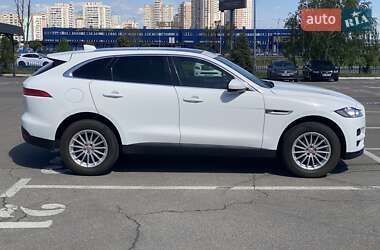 Внедорожник / Кроссовер Jaguar F-Pace 2017 в 