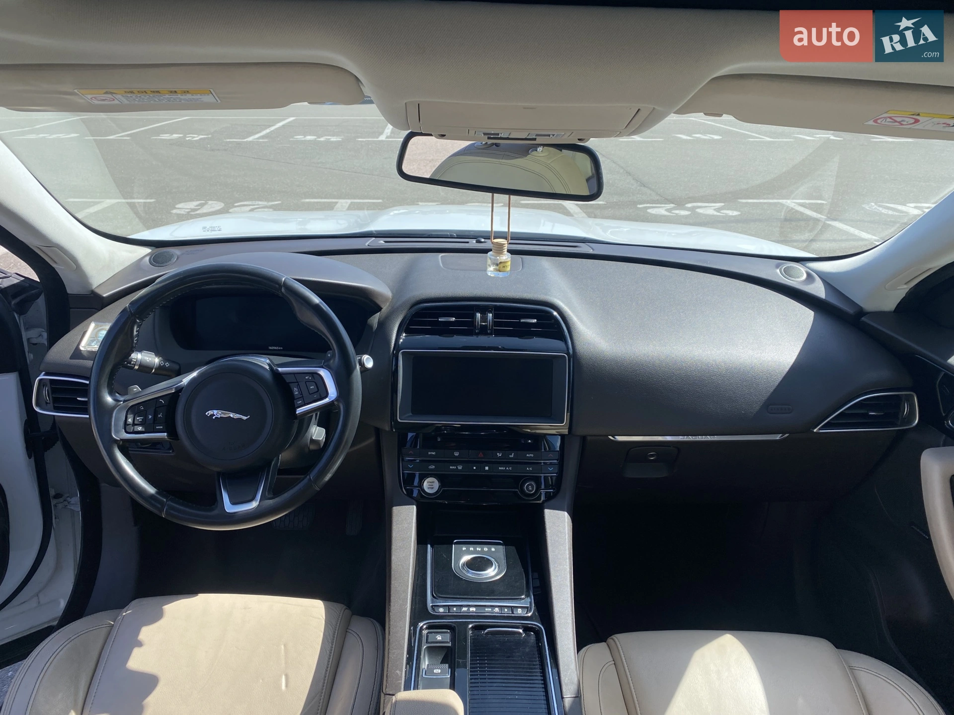 2017 Jaguar F-Pace - мініатюра 7
