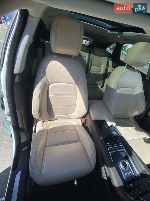 Внедорожник / Кроссовер Jaguar F-Pace 2017 в Киеве