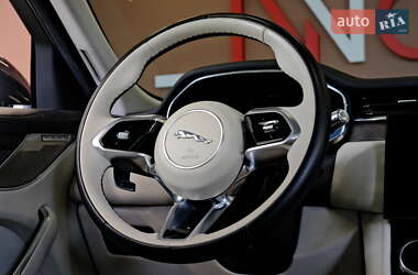 Внедорожник / Кроссовер Jaguar F-Pace 2022 в 