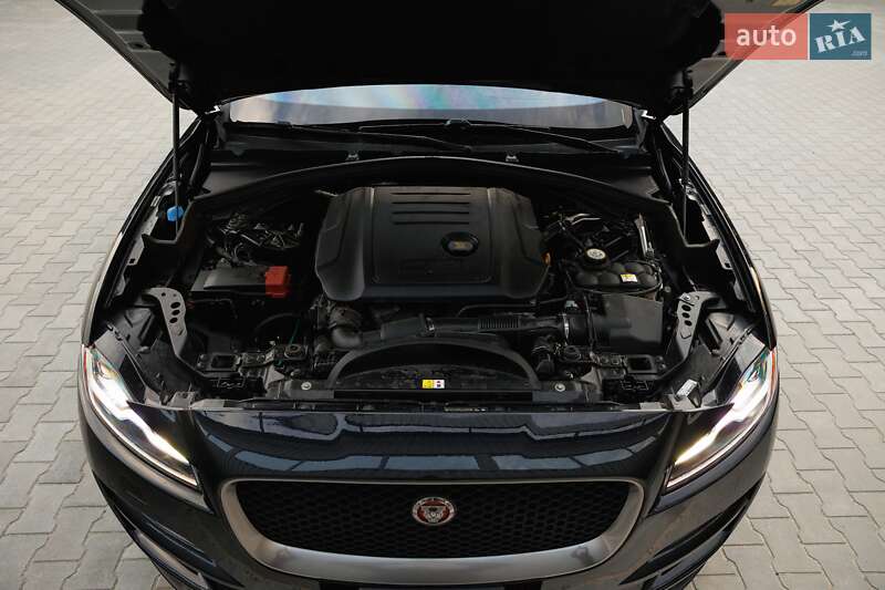 Внедорожник / Кроссовер Jaguar F-Pace 2017 в Киеве