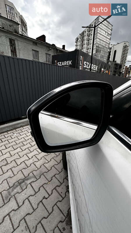 Позашляховик / Кросовер Jaguar F-Pace 2016 в Львові фото 10 Позашляховик / Кросовер Jaguar F-Pace 2016 в Львові