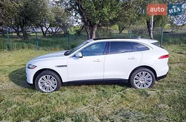 Внедорожник / Кроссовер Jaguar F-Pace 2020 в 