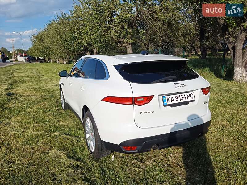 Внедорожник / Кроссовер Jaguar F-Pace 2020 в Киеве