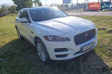 Внедорожник / Кроссовер Jaguar F-Pace 2020 в 