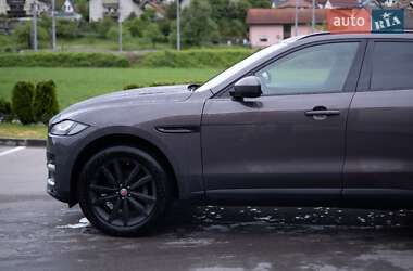 Внедорожник / Кроссовер Jaguar F-Pace 2016 в 