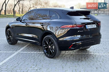 Внедорожник / Кроссовер Jaguar F-Pace 2021 в 