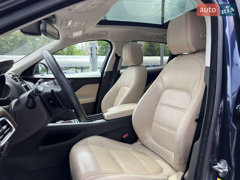 Внедорожник / Кроссовер Jaguar F-Pace 2017 в Киеве