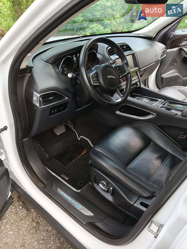Позашляховик / Кросовер Jaguar F-Pace 2020 в Новодністровську фото 9 Позашляховик / Кросовер Jaguar F-Pace 2020 в Новодністровську