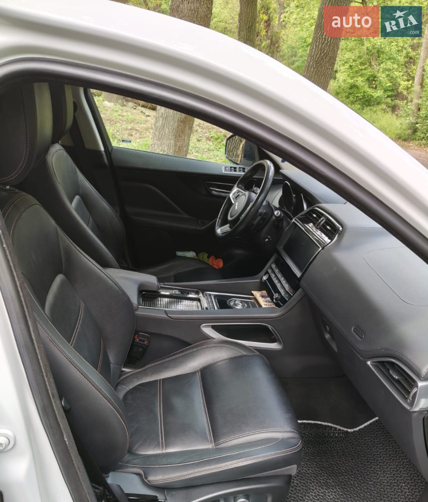 2020 Jaguar F-Pace - мініатюра 14
