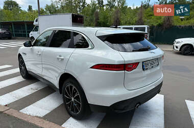 Внедорожник / Кроссовер Jaguar F-Pace 2017 в 