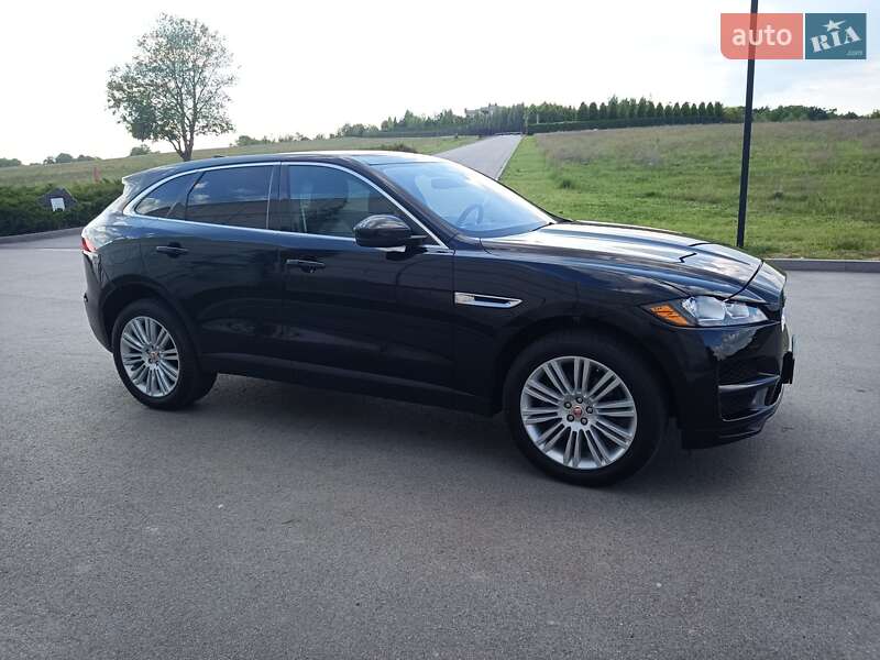 Позашляховик / Кросовер Jaguar F-Pace 2019 в Києві