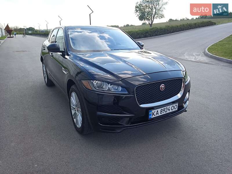 Позашляховик / Кросовер Jaguar F-Pace 2019 в Києві