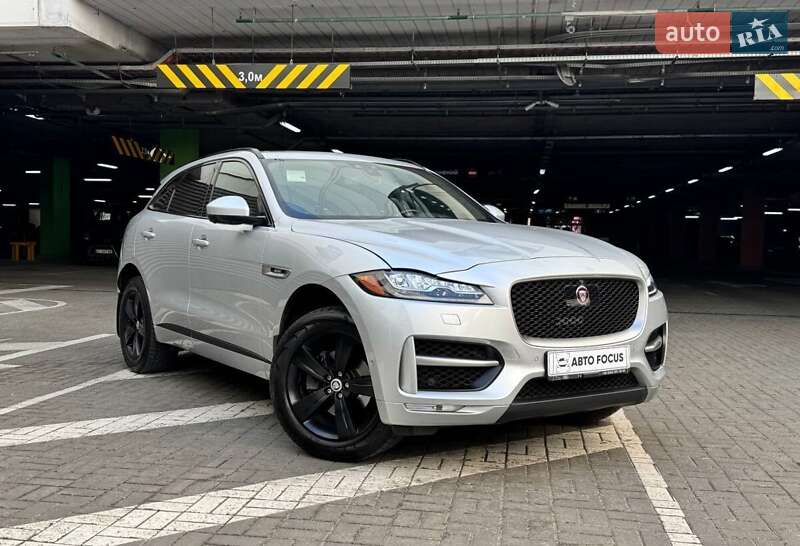 Внедорожник / Кроссовер Jaguar F-Pace 2017 в 