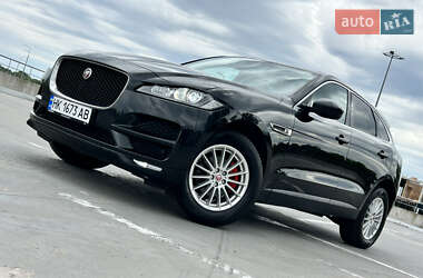 Внедорожник / Кроссовер Jaguar F-Pace 2016 в 
