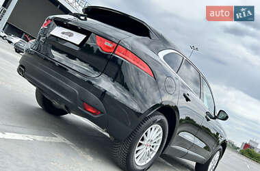 Внедорожник / Кроссовер Jaguar F-Pace 2016 в 