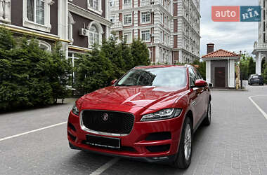 Внедорожник / Кроссовер Jaguar F-Pace 2017 в 