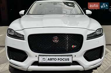 Позашляховик / Кросовер Jaguar F-Pace 2018 в 