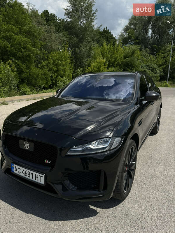 Внедорожник / Кроссовер Jaguar F-Pace 2016 в Днепре