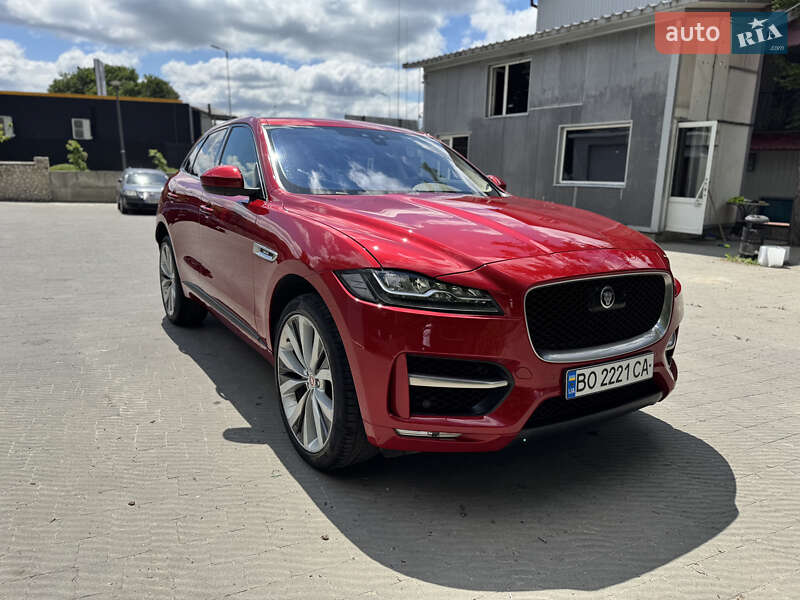 Внедорожник / Кроссовер Jaguar F-Pace 2018 в 