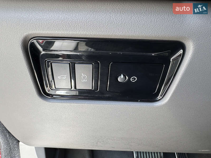 Внедорожник / Кроссовер Jaguar F-Pace 2018 в Тернополе