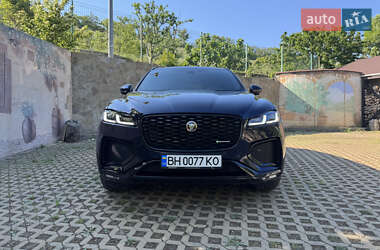Внедорожник / Кроссовер Jaguar F-Pace 2021 в 