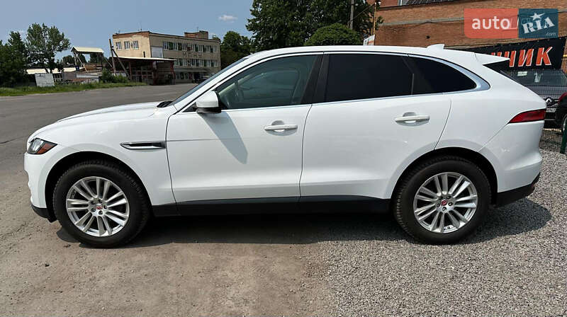 Позашляховик / Кросовер Jaguar F-Pace 2017 в Полтаві