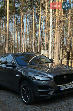 Позашляховик / Кросовер Jaguar F-Pace 2017 в Києві