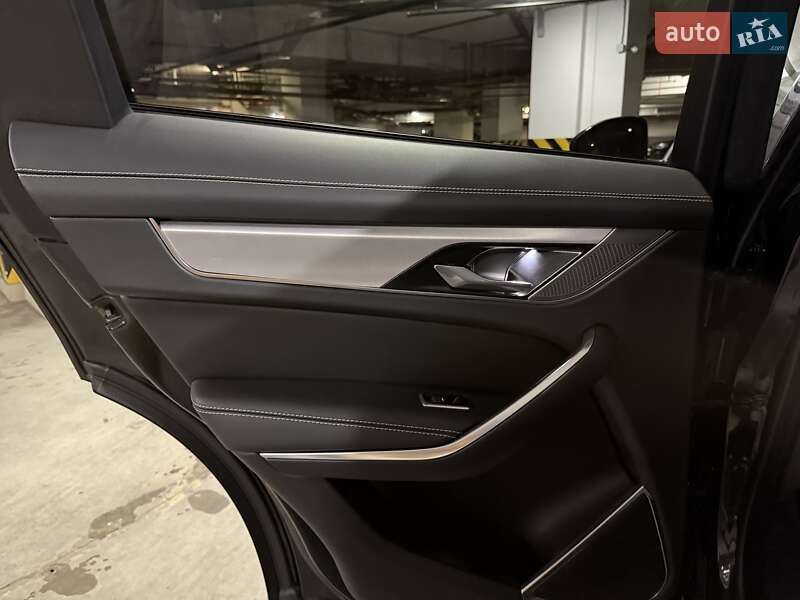Внедорожник / Кроссовер Jaguar F-Pace 2021 в Киеве
