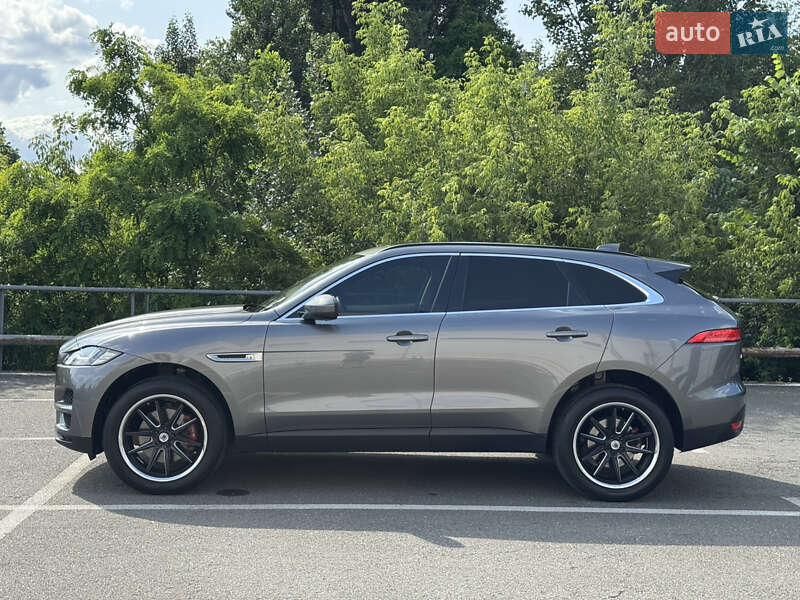 Позашляховик / Кросовер Jaguar F-Pace 2017 в Києві