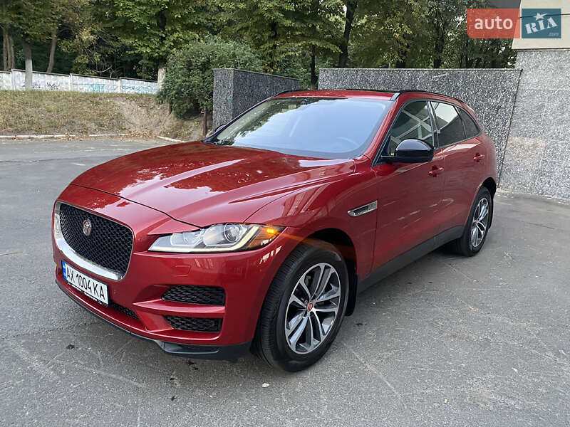 Внедорожник / Кроссовер Jaguar F-Pace 2017 в 