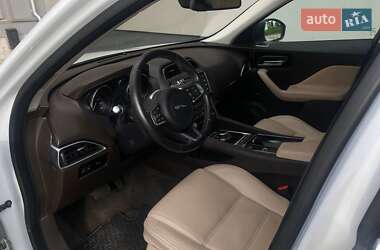 Позашляховик / Кросовер Jaguar F-Pace 2017 в 
