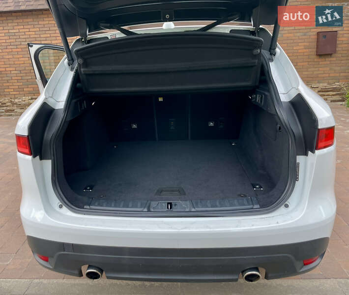 Позашляховик / Кросовер Jaguar F-Pace 2018 в Шостці фото 13 Позашляховик / Кросовер Jaguar F-Pace 2018 в Шостці