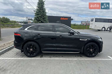 Внедорожник / Кроссовер Jaguar F-Pace 2016 в 